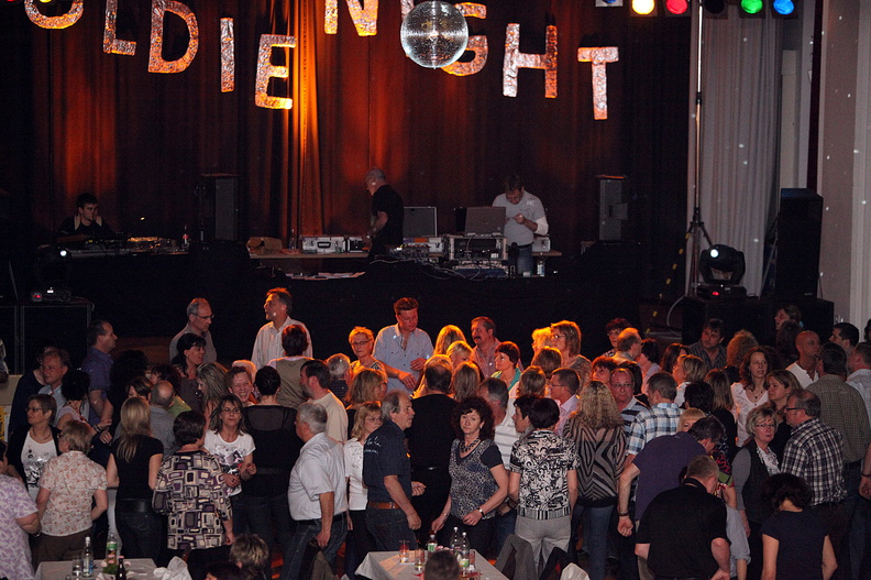 2011_06_12_Oldie_Night_2011_Stimmungsbild_Tanzflaeche_2.jpg