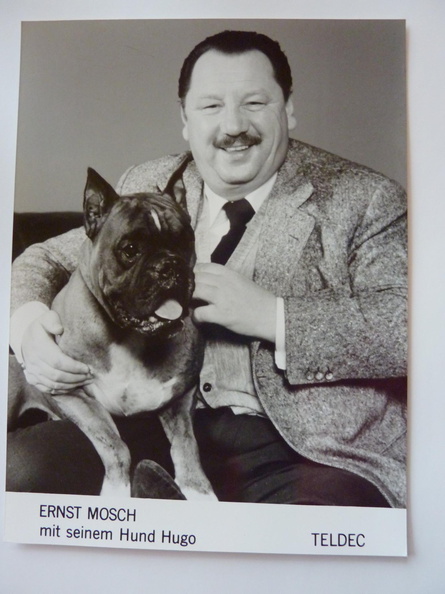 Mosch Ernst mit Hund Hugo.jpg