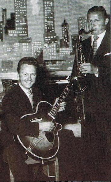 Noack.Lothar_Saxophone_Rediske_Johannes_Gitarre.jpg