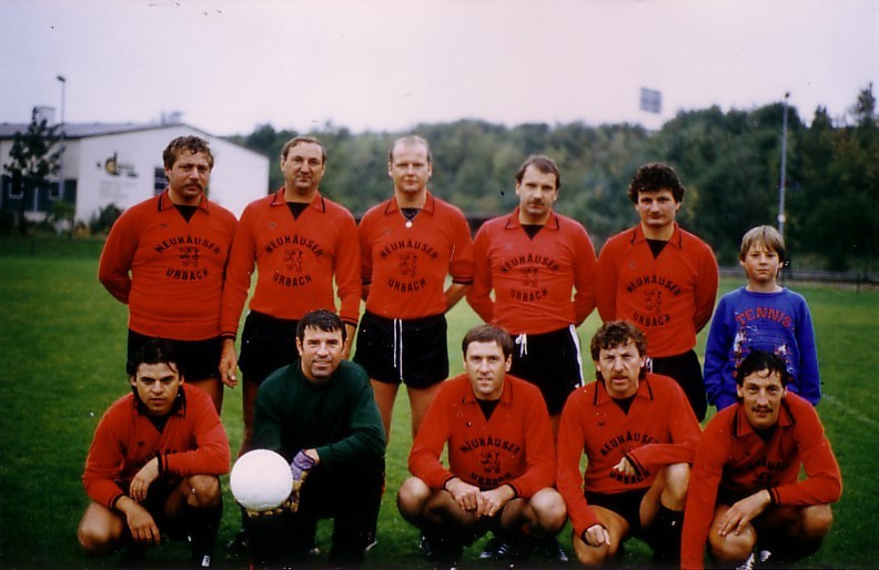 FCTV Urbach AH Mannschaft um 1985.jpg