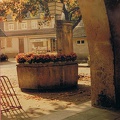 Urbach Brunnen vor Rathaus Sued farbig