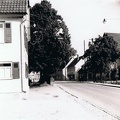 Urbach Haupstrasse bei Gasthaus Lowen und Konsum 05.06.1955 Nr. 97