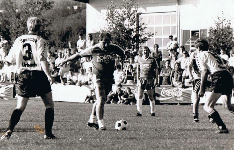Fussball Hit 18.08.1989 Buffy Ettmayer aus dem Stand.jpg