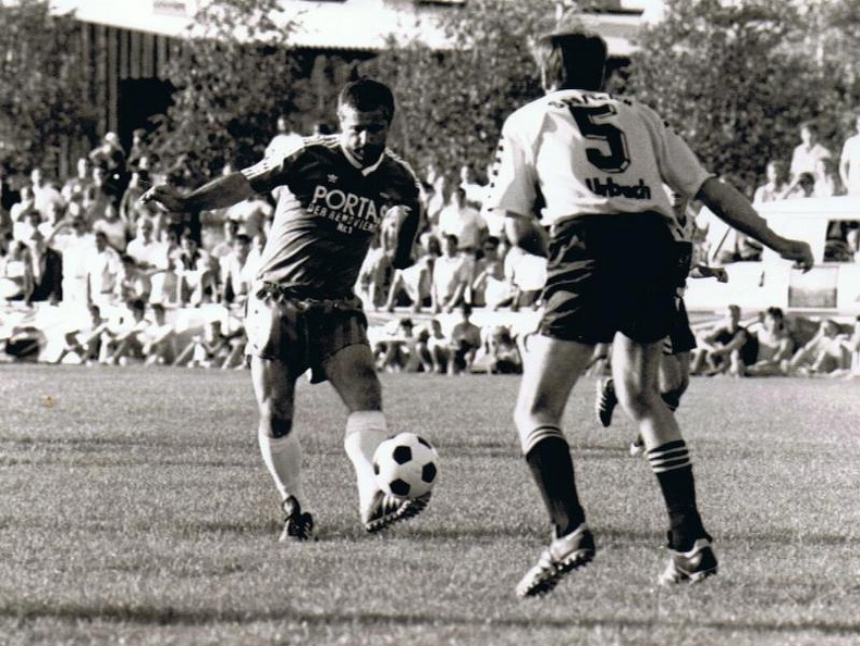 Fussball Hit 18.08.1989 Gerd Mueller Hans Schindler.jpg