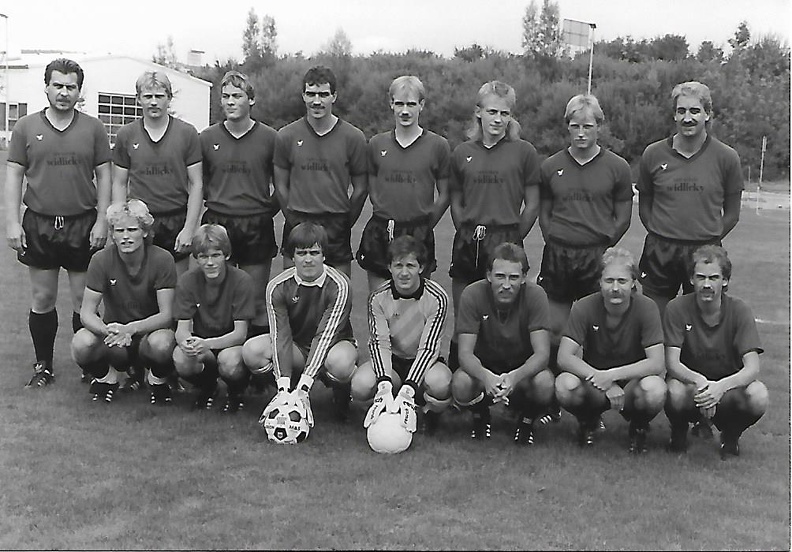 FCTV Urbach 1. Msnnschaft 1986_87.jpeg