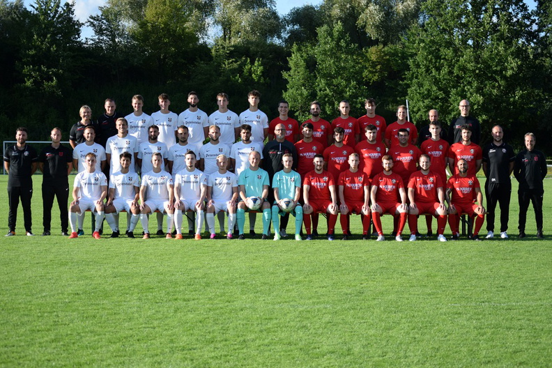 SC Urbach I und II Mannschaftsfoto Saison 2023 2024.jpg