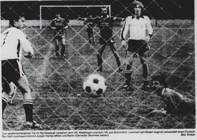 VfL Schorndorf Landesliga Saison 1981_82 8. Spieltag VfL Waiblingen VfL Schorndorf 05.10.1981 Szenenfoto.jpg