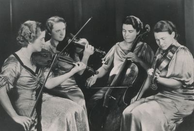 van Essen Gerda Bratsche Riele Queling Quartett