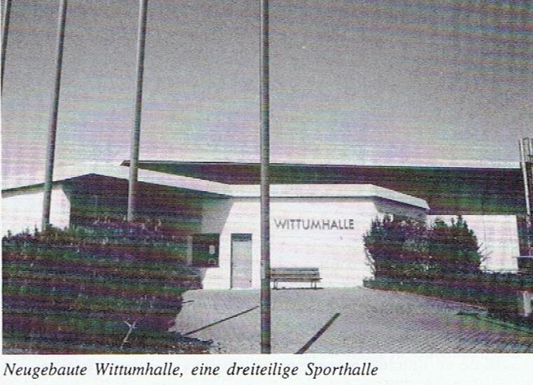 Neugebaute Wittumhalle eine dreiteilige Sporthalle